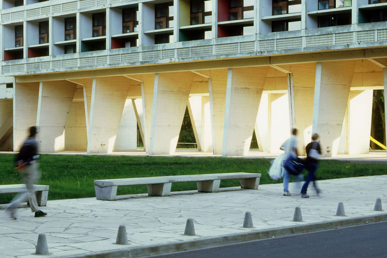 Abords de la Cité Radieuse