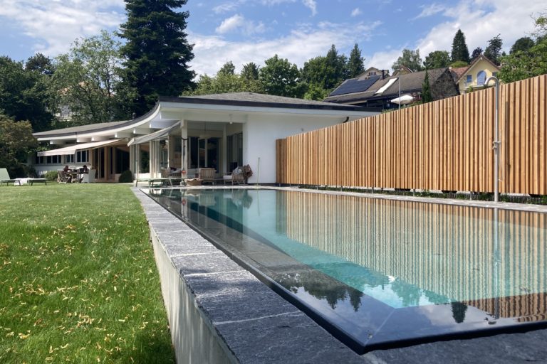 Jardin avec piscine